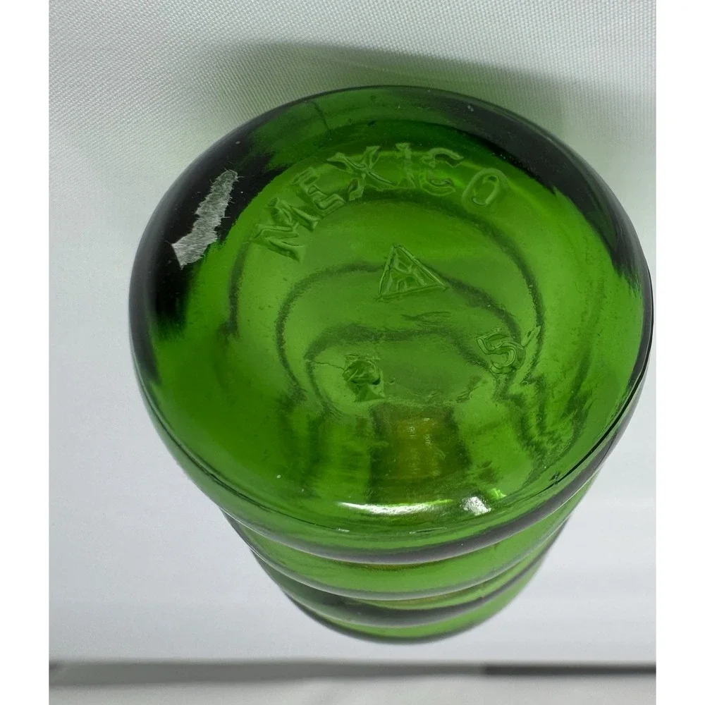 Vintage Squirt‎ Soda Bottle Salt and Pepper Shakers – Retro Kitchen Collectible